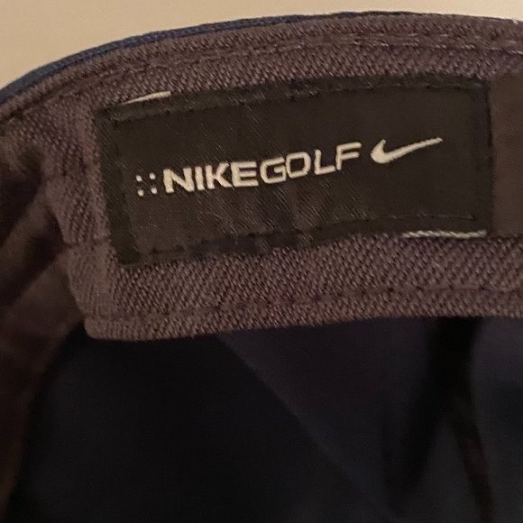 Dark Blue NikeGolf hat/cap - Picture 6 of 7